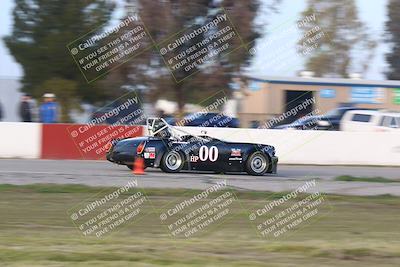 media/Jan-13-2024-CalClub SCCA (Sat) [[179f4822a7]]/Group 6/Sunset (Race)/